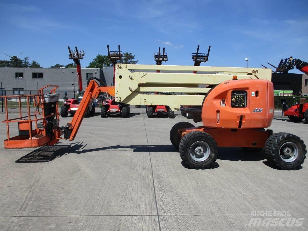 JLG 450AJ (901) Zelfrijdende knikarm hoogwerker
