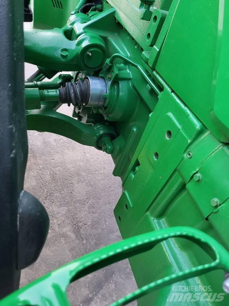 John Deere 8345 R Tractoren
