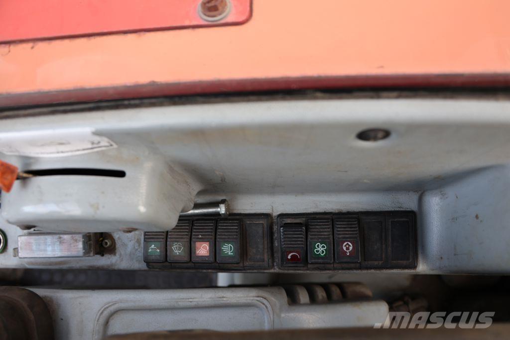 Neuson 8003 RD Rupsgraafmachines