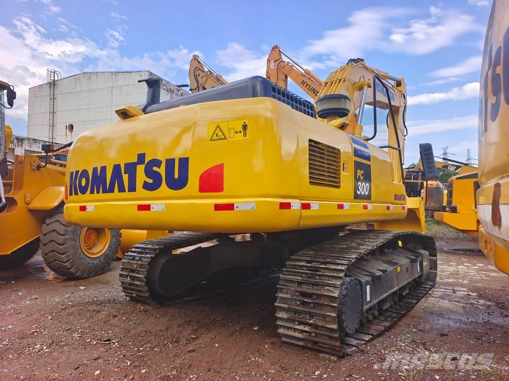 Komatsu PC 300 Rupsgraafmachines