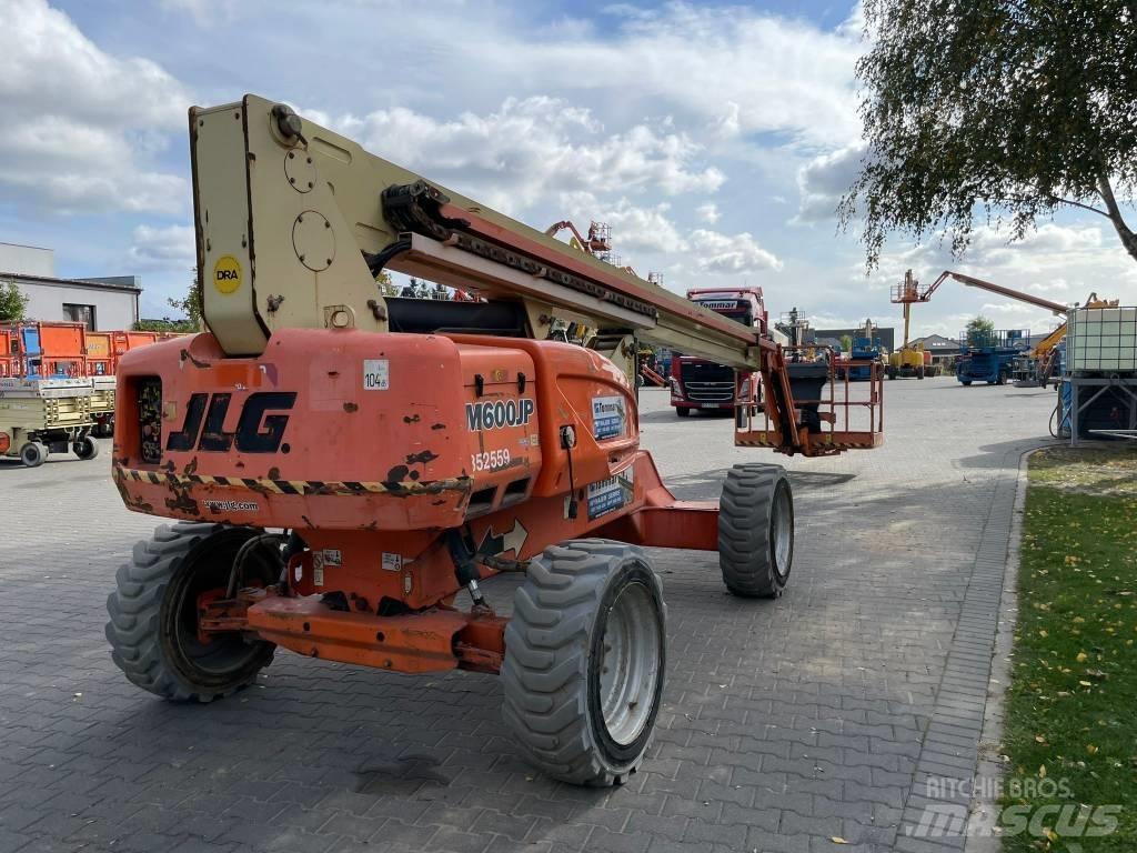 JLG M 600 JP Knikarmhoogwerkers