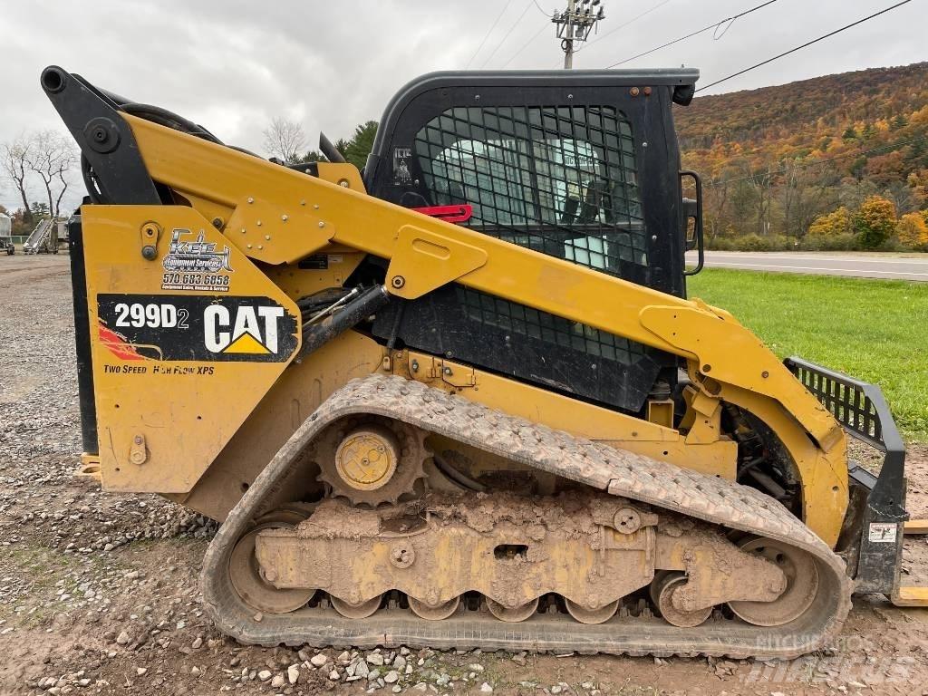 CAT 299 D 2 Schrankladers