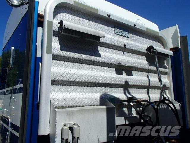 Kenworth T 800 Trekkers