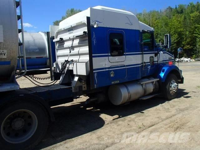Kenworth T 800 Trekkers