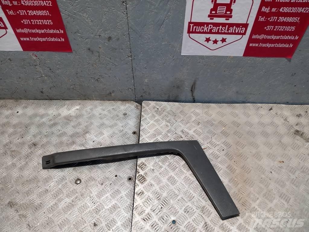 Volvo FH 12     20360439 Cabine en interieur