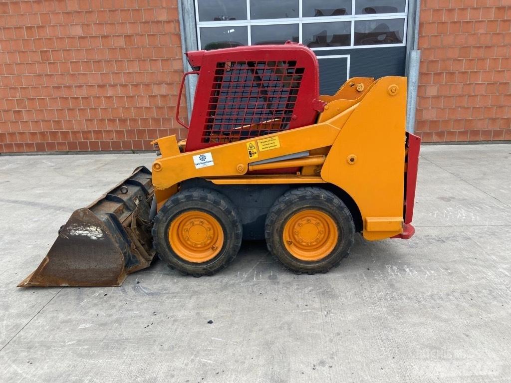 Gehl 4240 Schrankladers