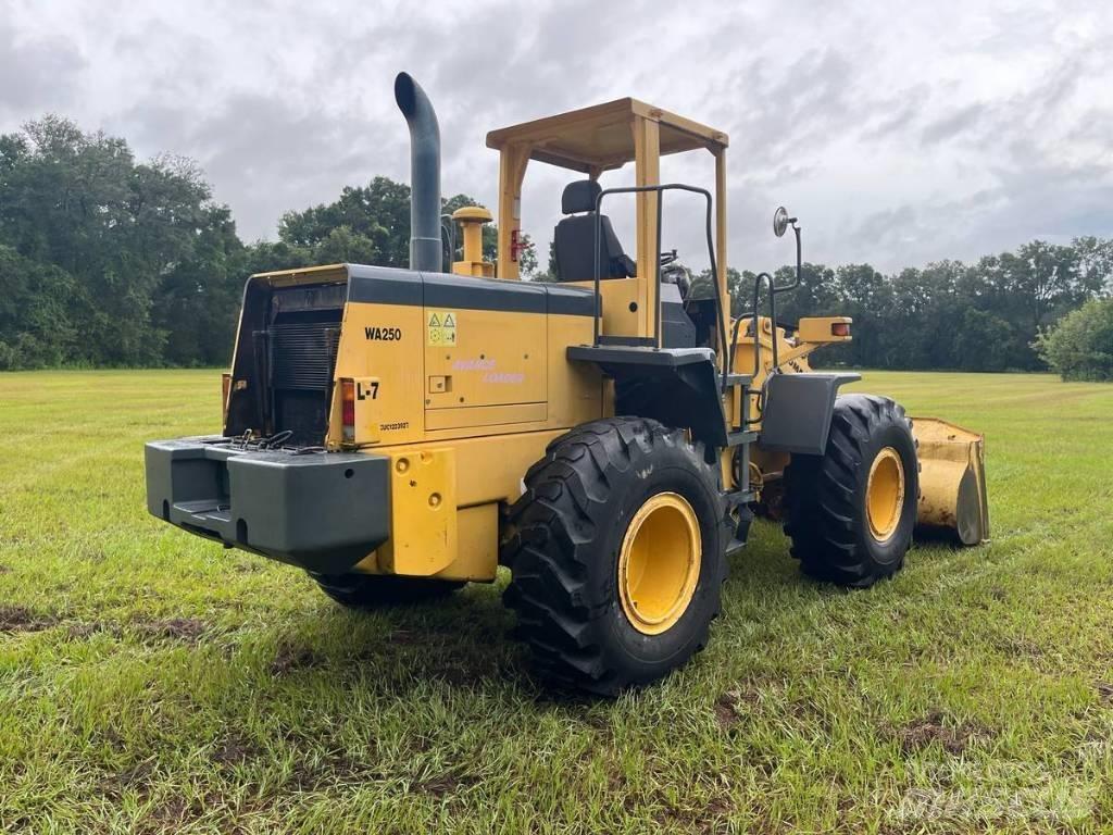 Komatsu WA 250-3L Wielladers