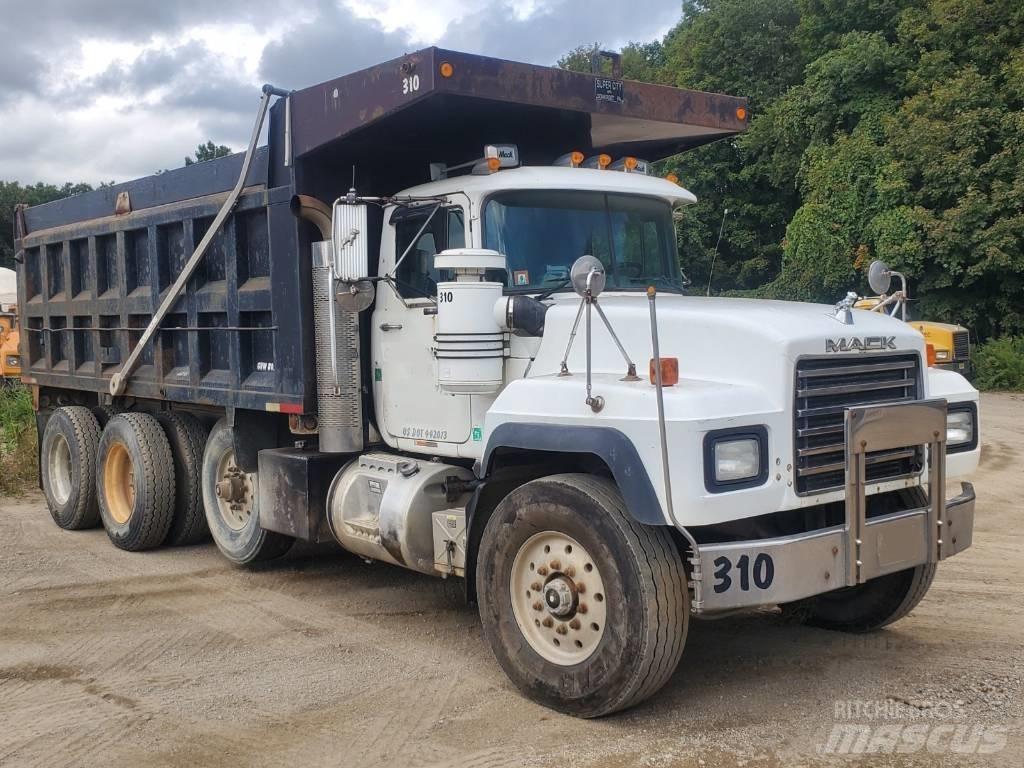 Mack RD 688 S Kipper