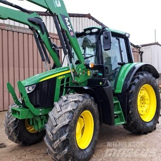 John Deere 6120M Tractoren