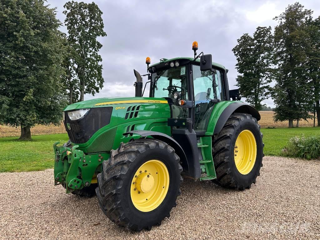 John Deere 6150 M Tractoren