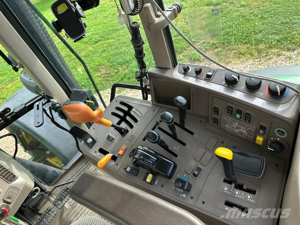 John Deere 6150 M Tractoren