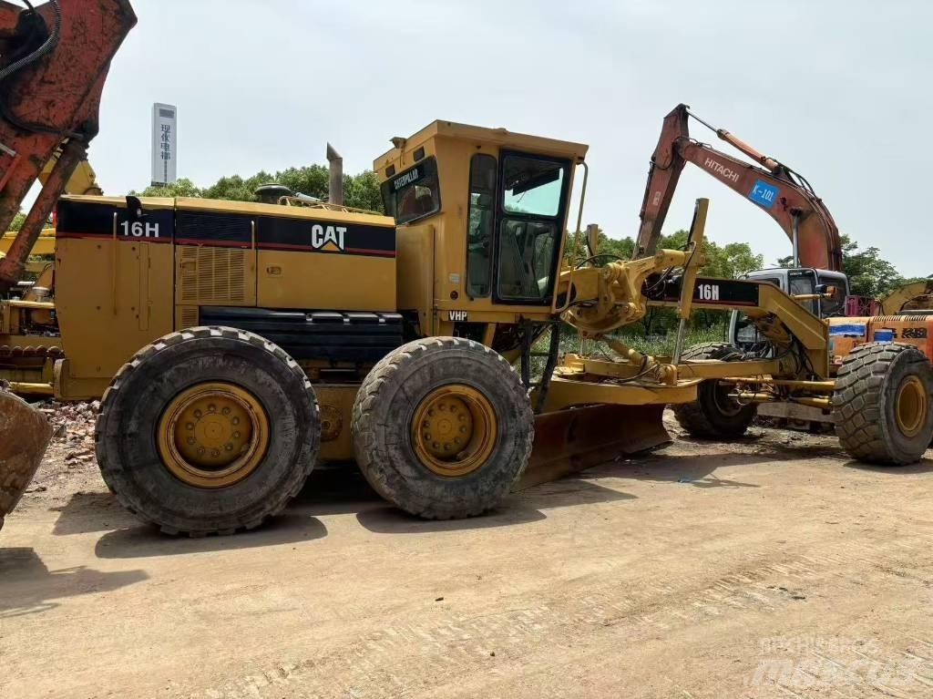 CAT 16h Graders