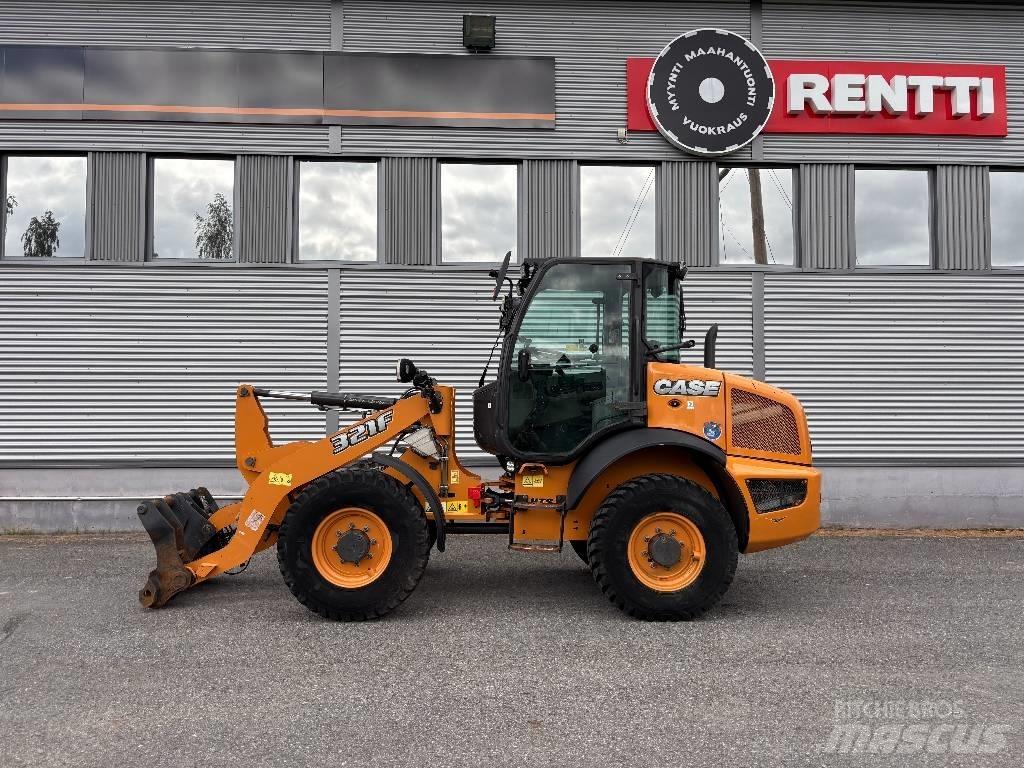 CASE 321 F Wielladers