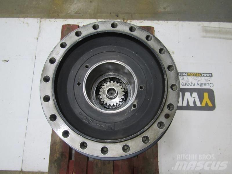 CAT 374D Final drive Transmissie