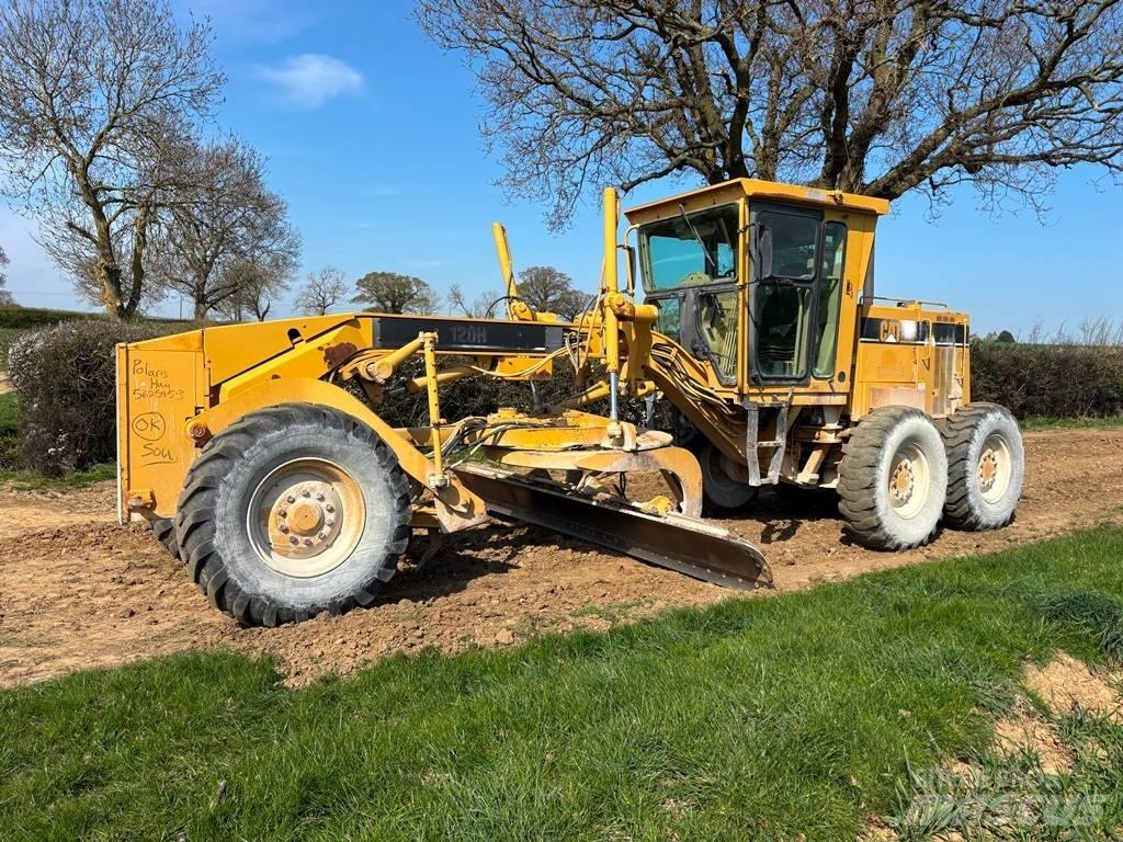 CAT 120 H NA Graders