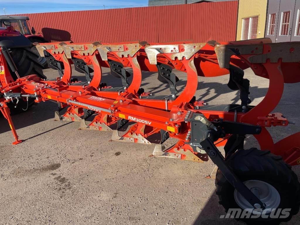 Kubota RM 3005 V Wentelploegen