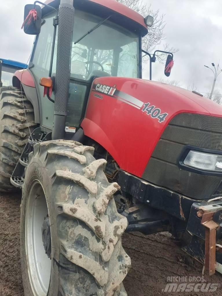 Case IH FARMALL 1404 Tractoren