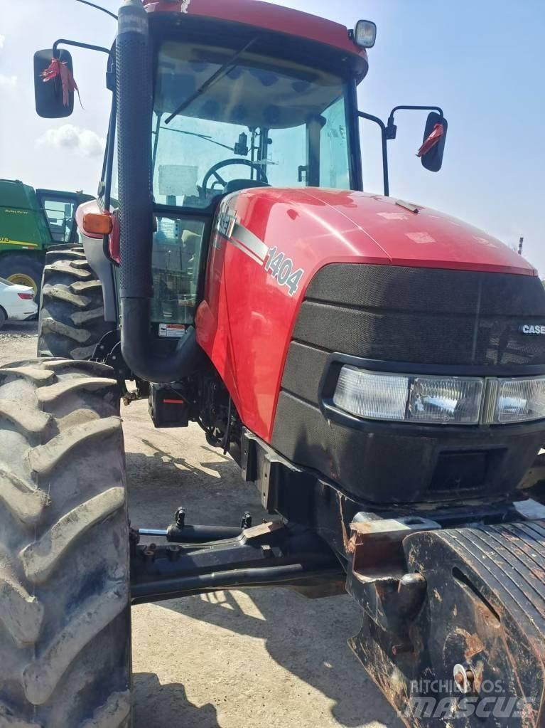 Case IH FARMALL 1404 Tractoren
