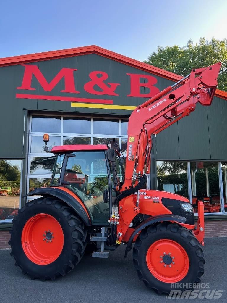 Kubota M 8540 Tractoren