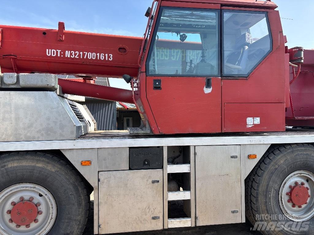 Liebherr LTM 1030 Kranen voor alle terreinen