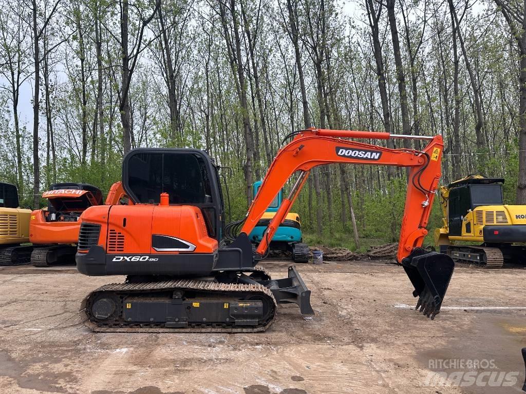 Doosan DX 60 Minigraafmachines < 7t