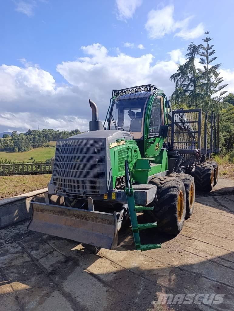 John Deere 1510G Uitrijwagens
