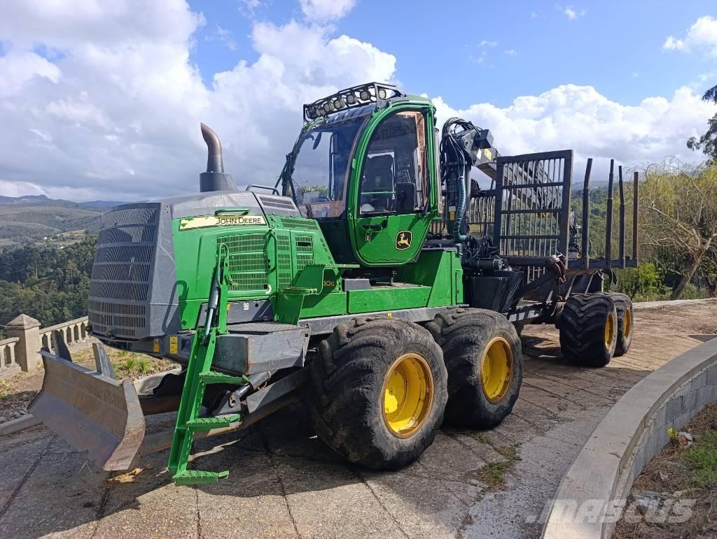 John Deere 1510G Uitrijwagens