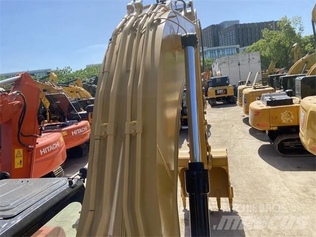 CAT 330 GC Rupsgraafmachines