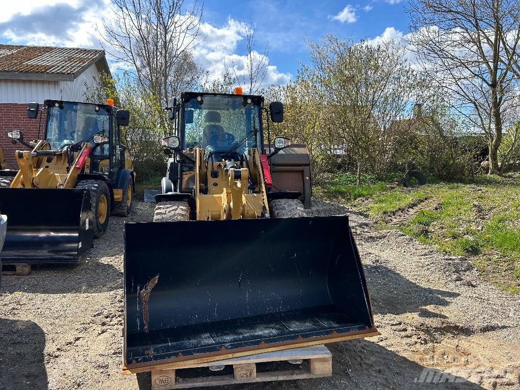 CAT 906 Wielladers