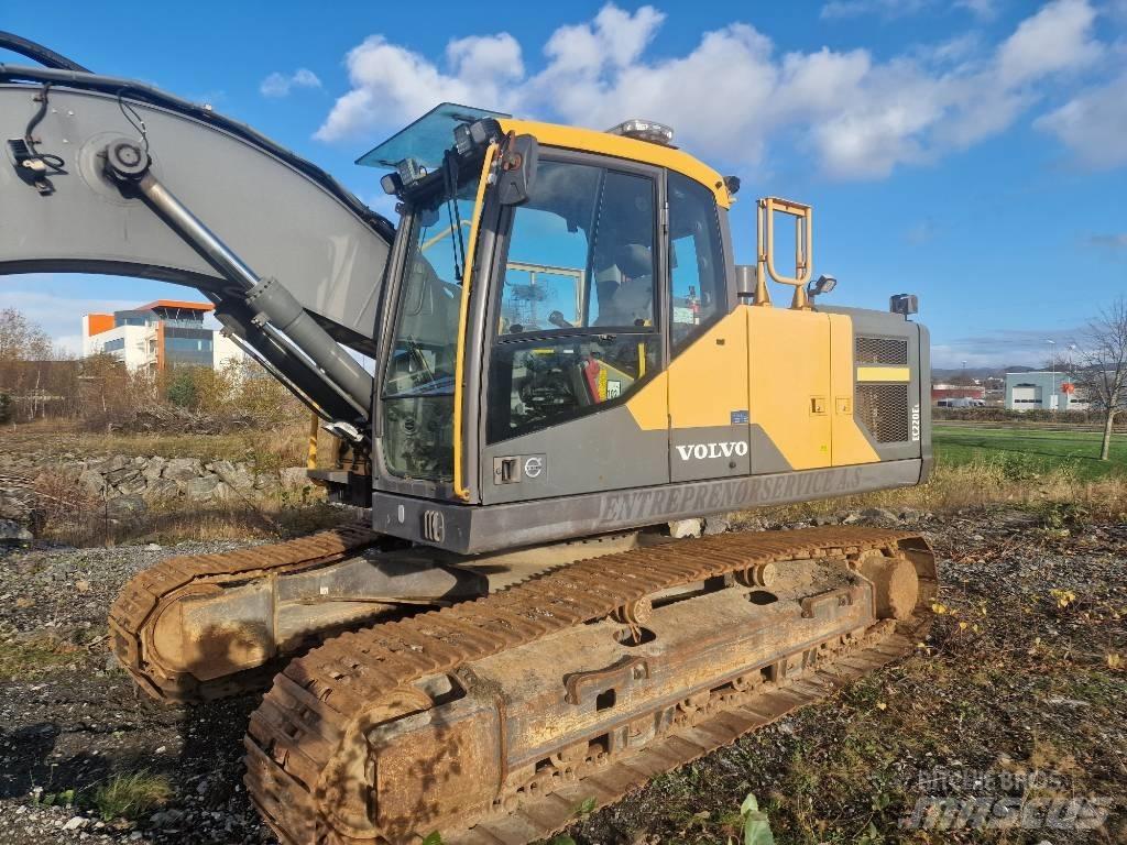 Volvo 220E Rupsgraafmachines