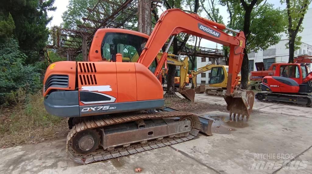 Doosan DX 75-9 C Rupsgraafmachines