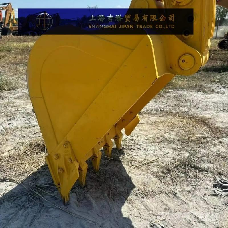 Komatsu PC 210-8 Rupsgraafmachines