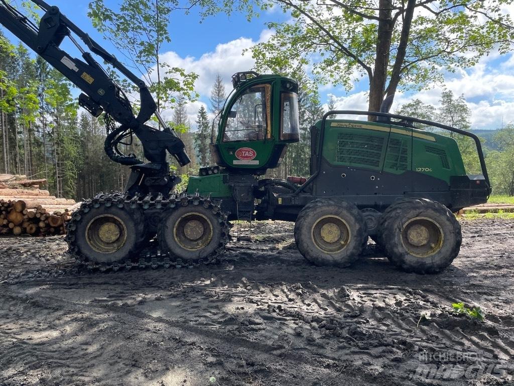 John Deere 1270G 8WD Harvesters