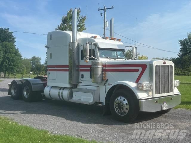 Peterbilt 389 Trekkers