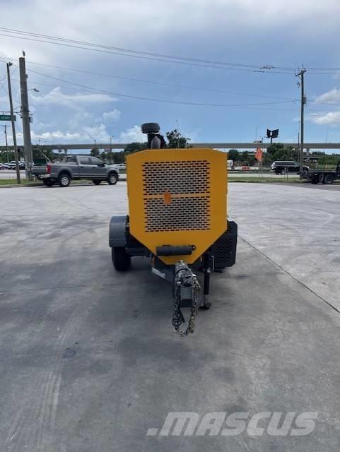 Mayco LS300GK Betonpomptrucks