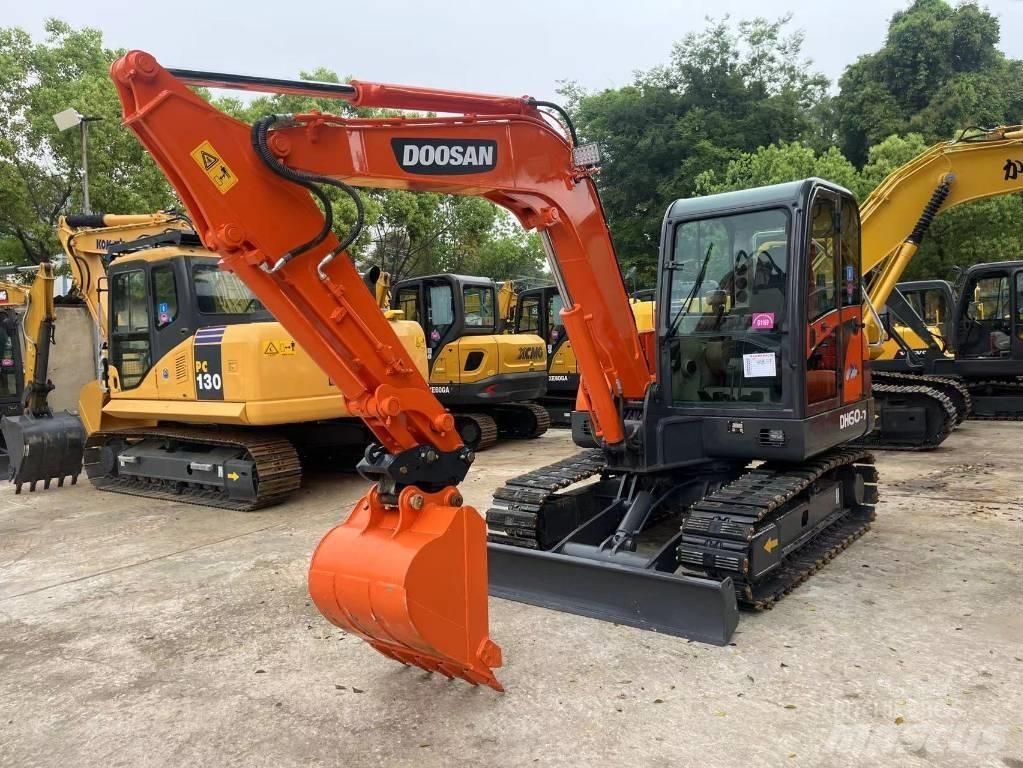 Doosan DH 60-7 Minigraafmachines < 7t