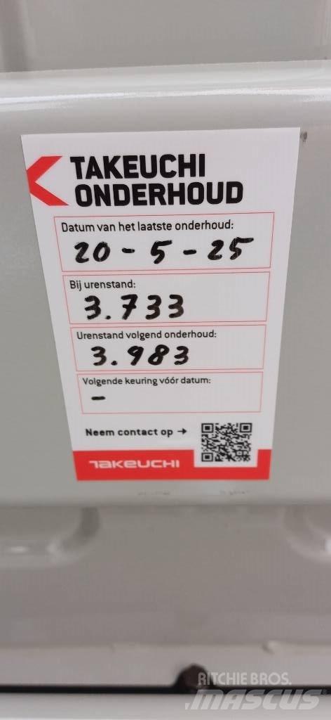 Takeuchi TB 215 R Minigraafmachines < 7t