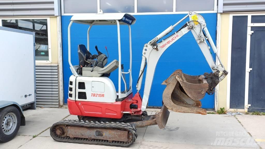 Takeuchi TB 215 R Minigraafmachines < 7t