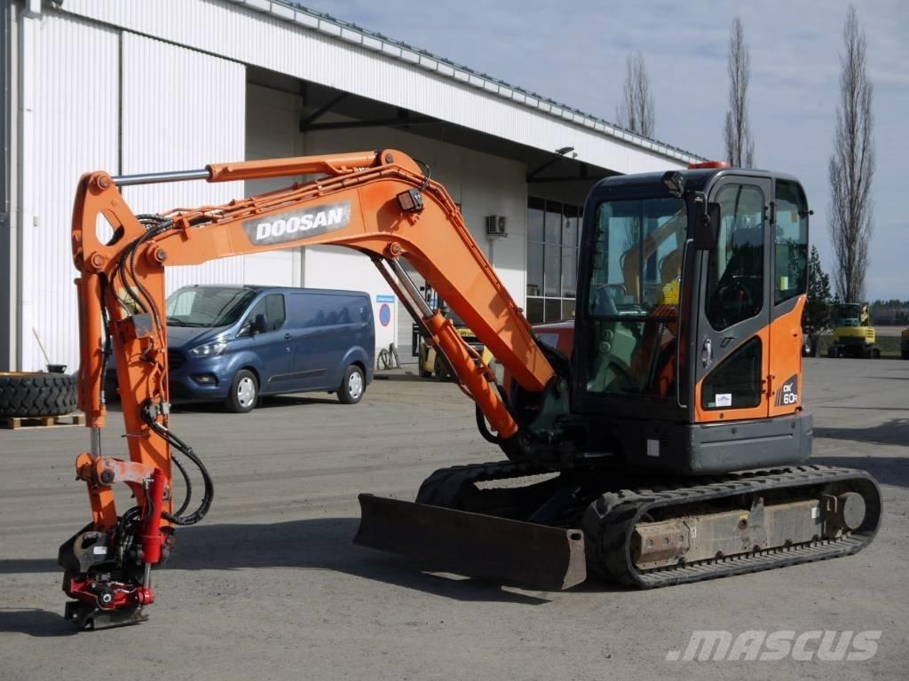 Doosan DX 60 R Minigraafmachines < 7t