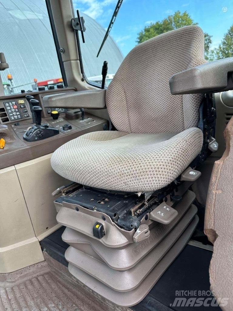 John Deere 6820 AP Tractoren