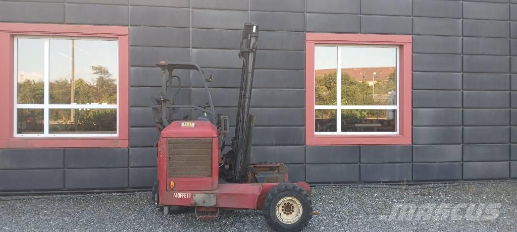 Moffett M5 25.3 NX Diesel heftrucks