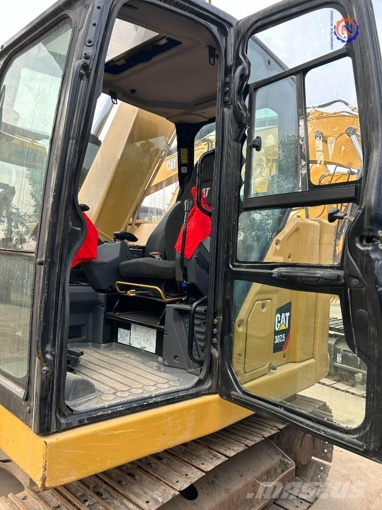 CAT 307.5 Midigraafmachines 7t - 12t