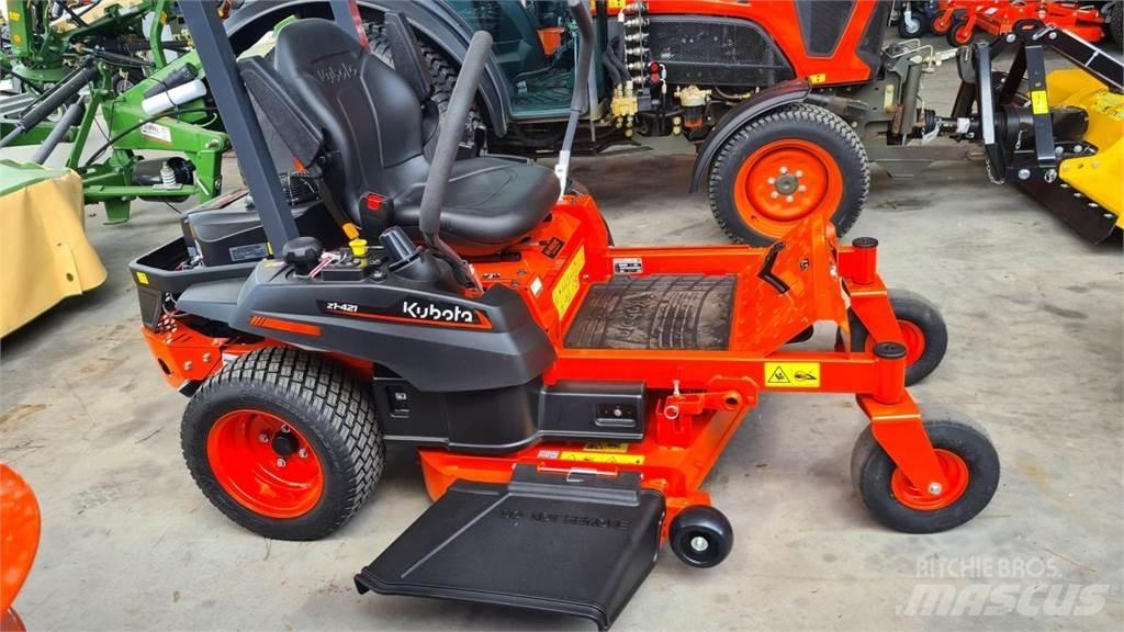 Kubota Z1-421 Greensmaaier