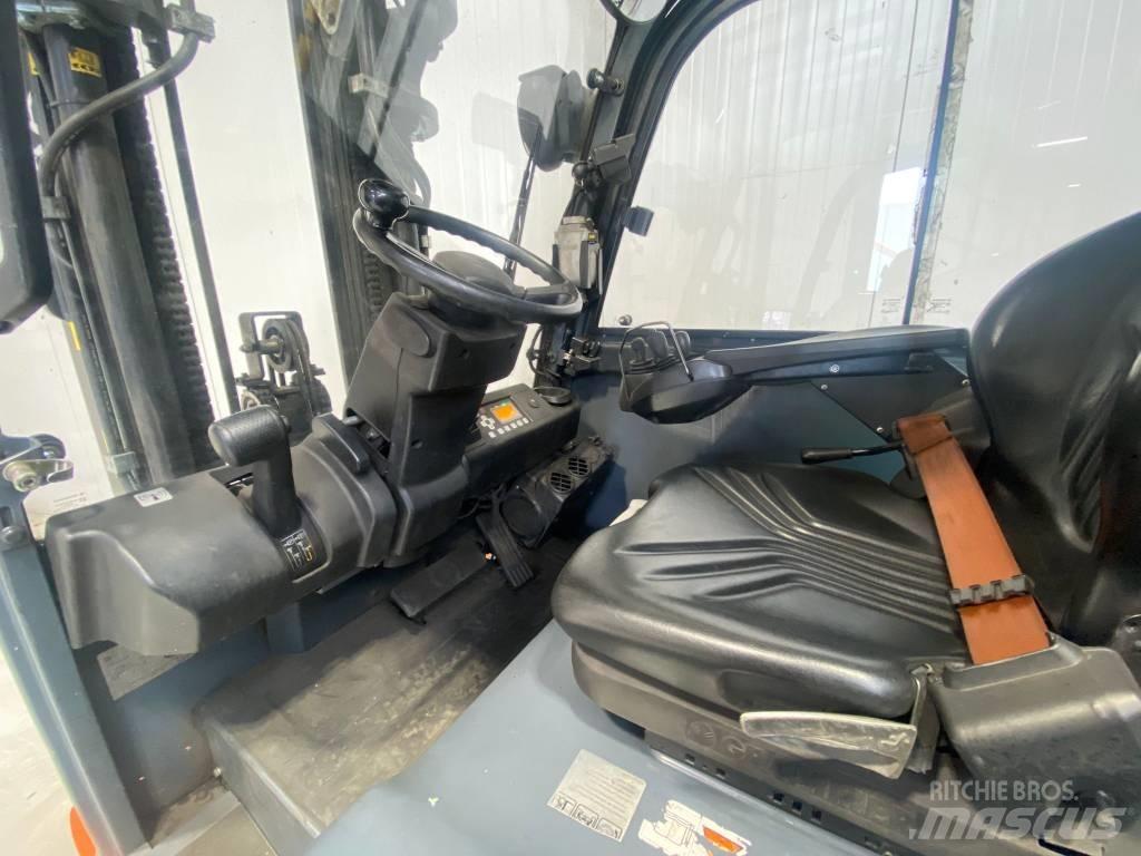 Toyota 8FBMT35 Elektrische heftrucks