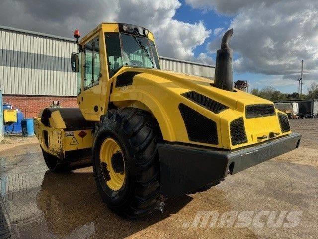 Bomag BW 213 D H-4 Trilrolwalsen
