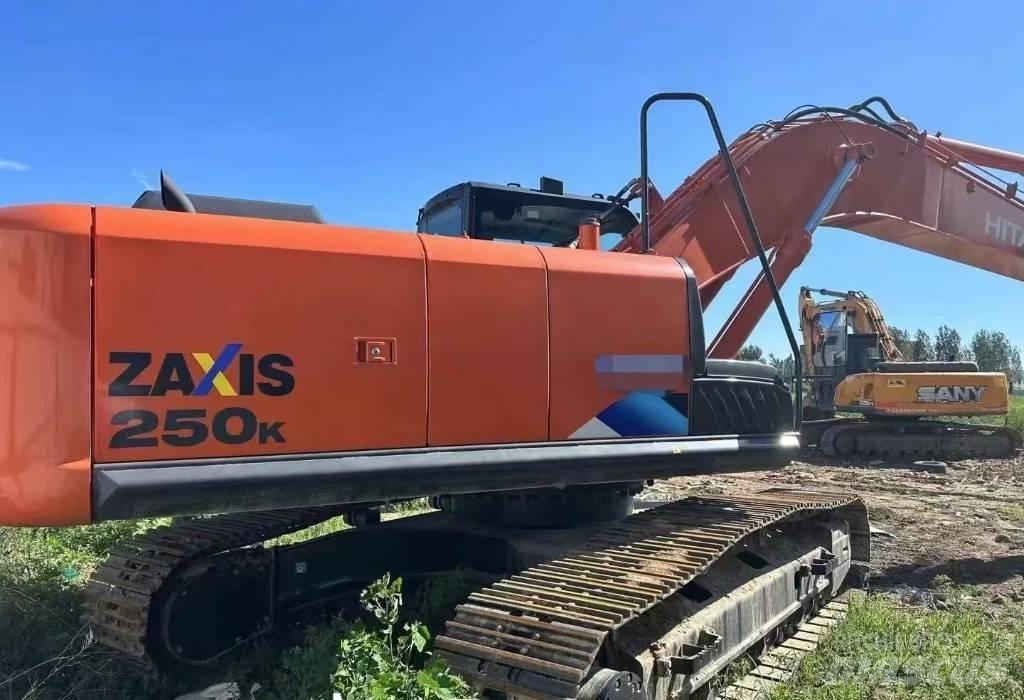 Hitachi 250 Rupsgraafmachines