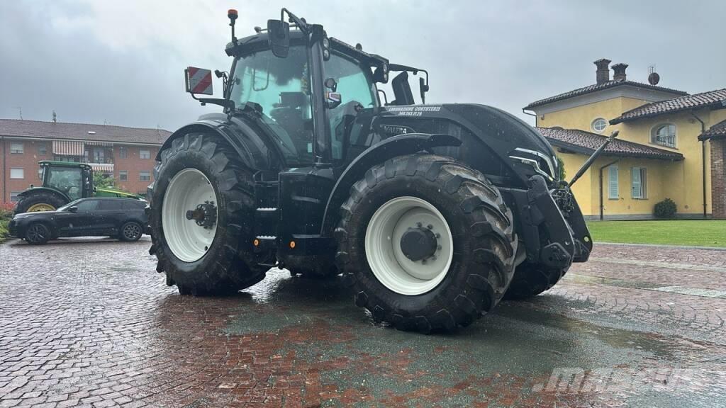 Valtra Q305 Tractoren