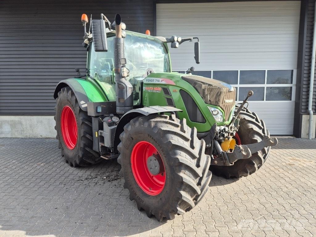 Fendt 718 Tractoren