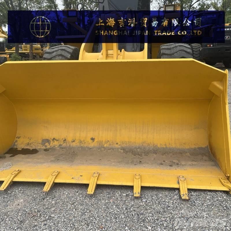 Komatsu WA 380 Wielladers