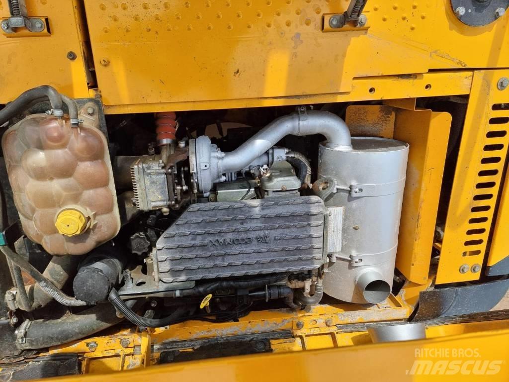JCB JS 130 LC Rupsgraafmachines